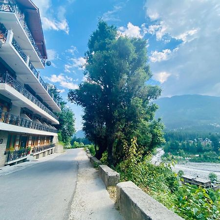 Hotel Hollywood Manali - Scenic River & Mountain View With Premium Rooms מראה חיצוני תמונה