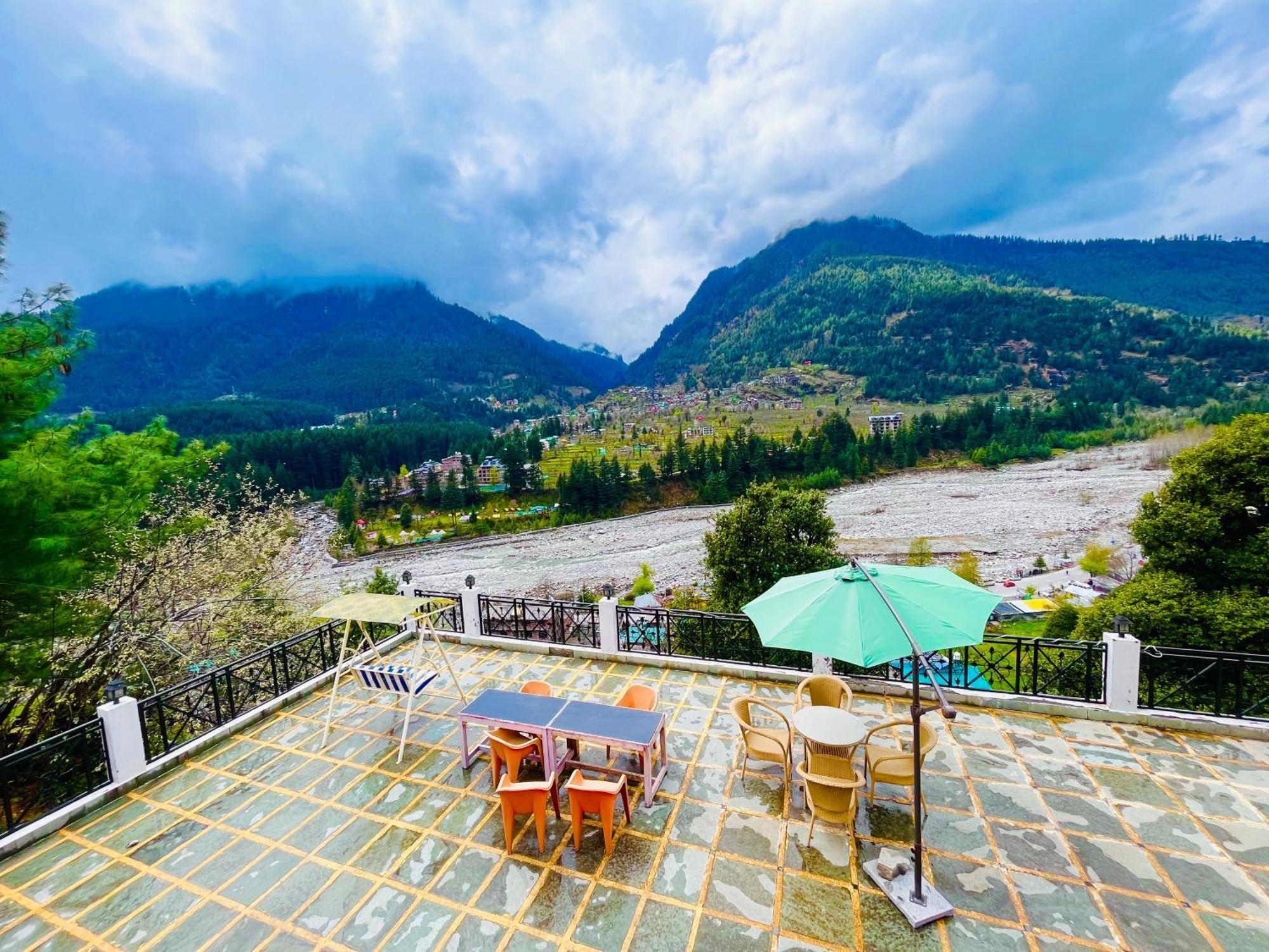 Hotel Hollywood Manali - Scenic River & Mountain View With Premium Rooms מראה חיצוני תמונה