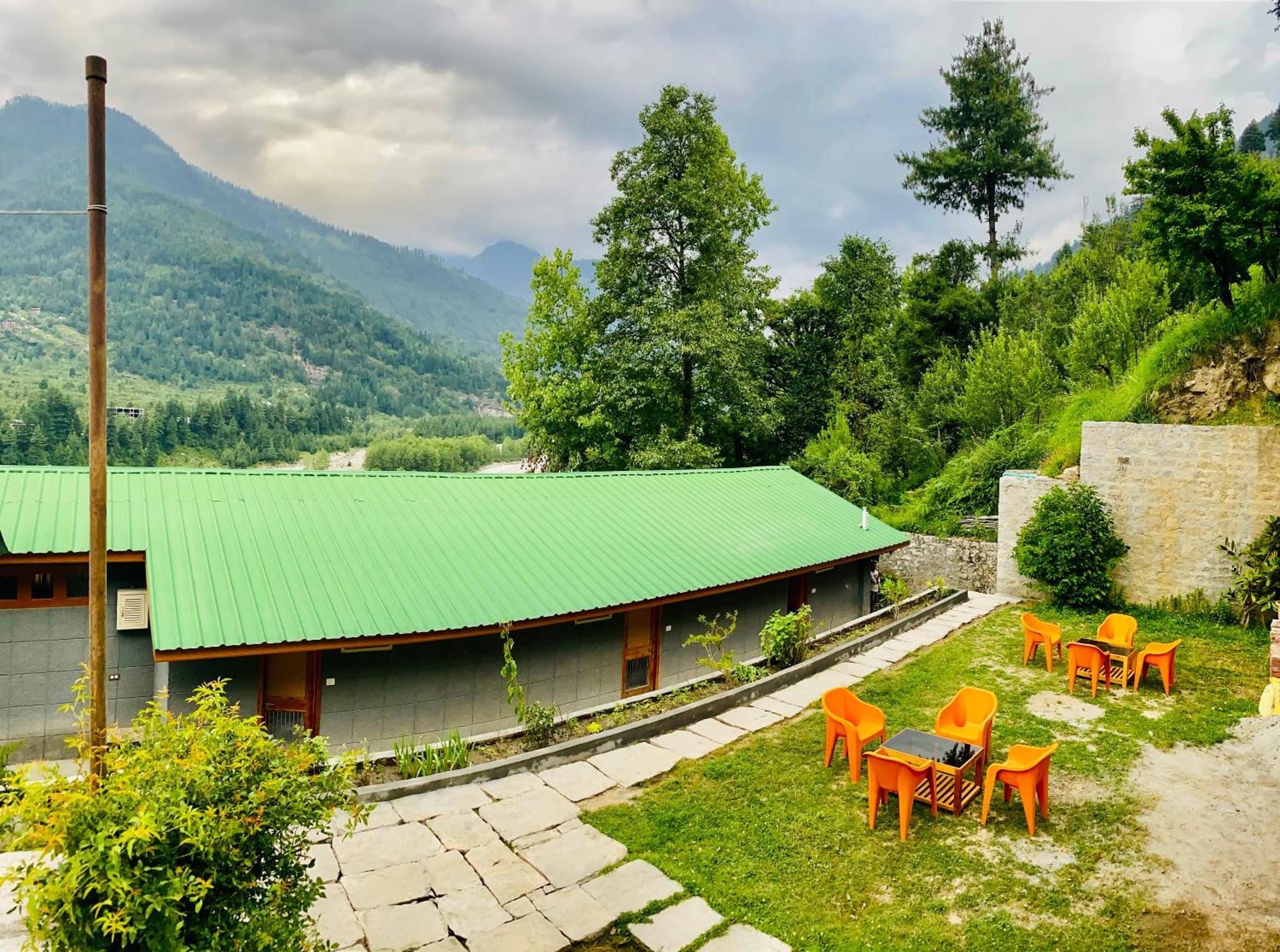 Hotel Hollywood Manali - Scenic River & Mountain View With Premium Rooms מראה חיצוני תמונה